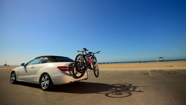 Allen Sports 2-bike rack with secure trunk-mount design